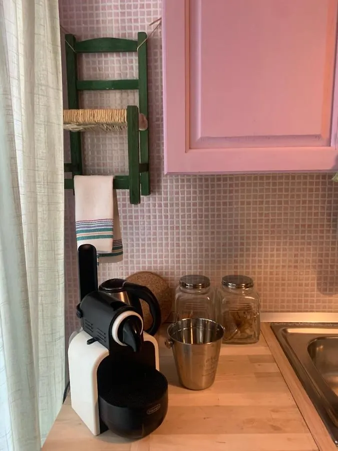Casa Di Gianna Guest House باري إيطاليا